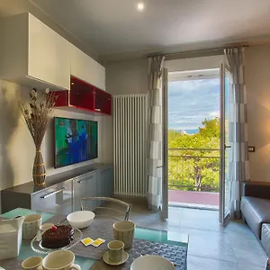 https://versilia-residence.it-tuscanyhotel.com